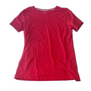 time and tru red top basic casual minimal